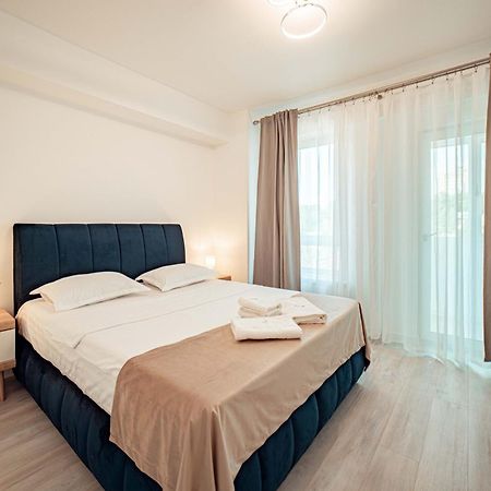 Palace Of Culture & Palas Mall Collection Suites & Studios Iasi Exterior photo