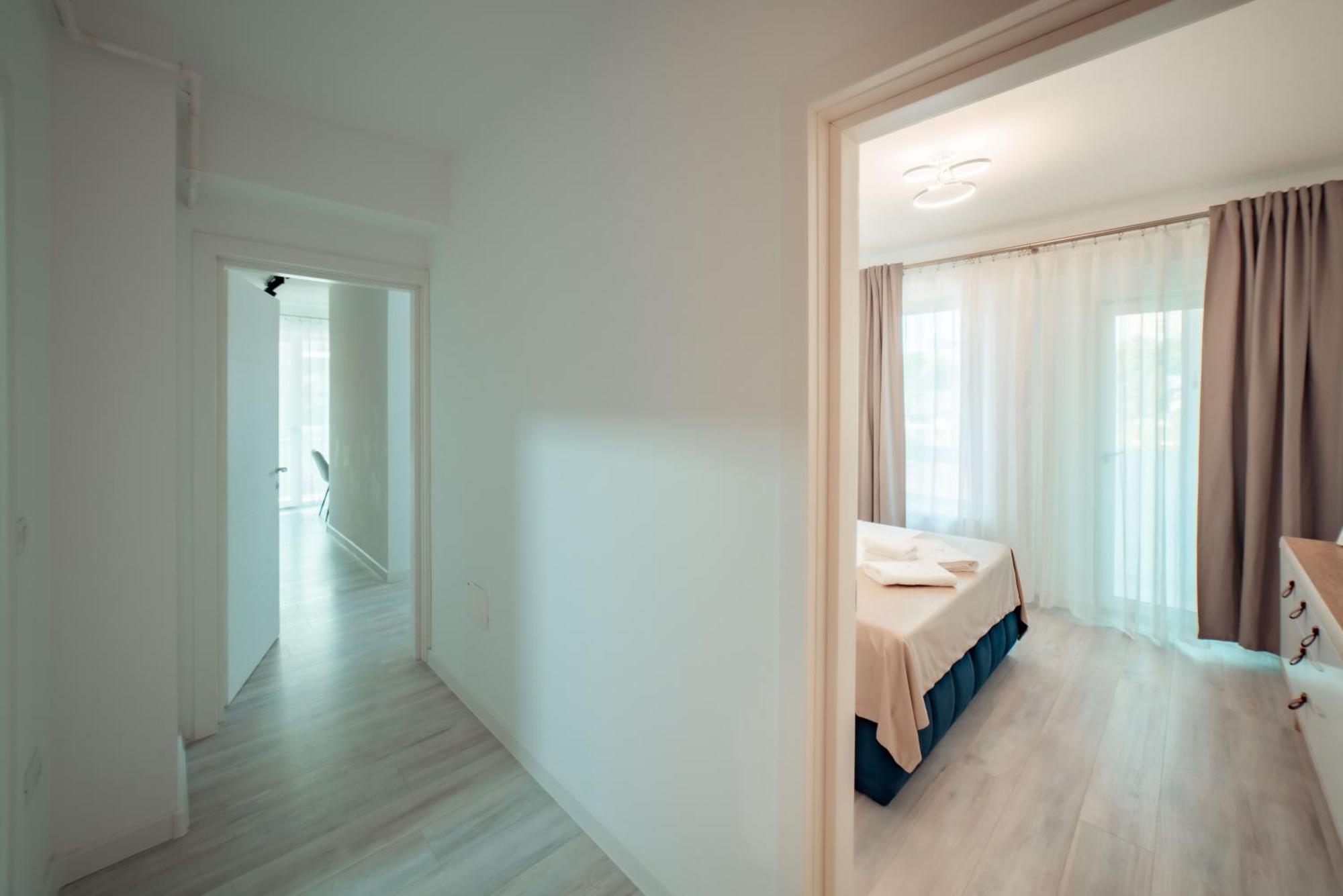 Palace Of Culture & Palas Mall Collection Suites & Studios Iasi Exterior photo